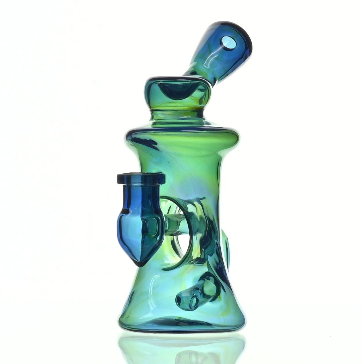 Close-up of EASY G GLASS Full Color Passthrough Rig joint and design