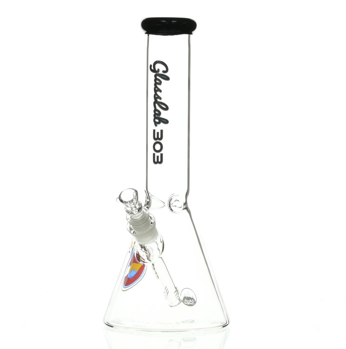 Close-up of 18mm joint and downstem on GLASSLAB 303 Beaker Black Accent