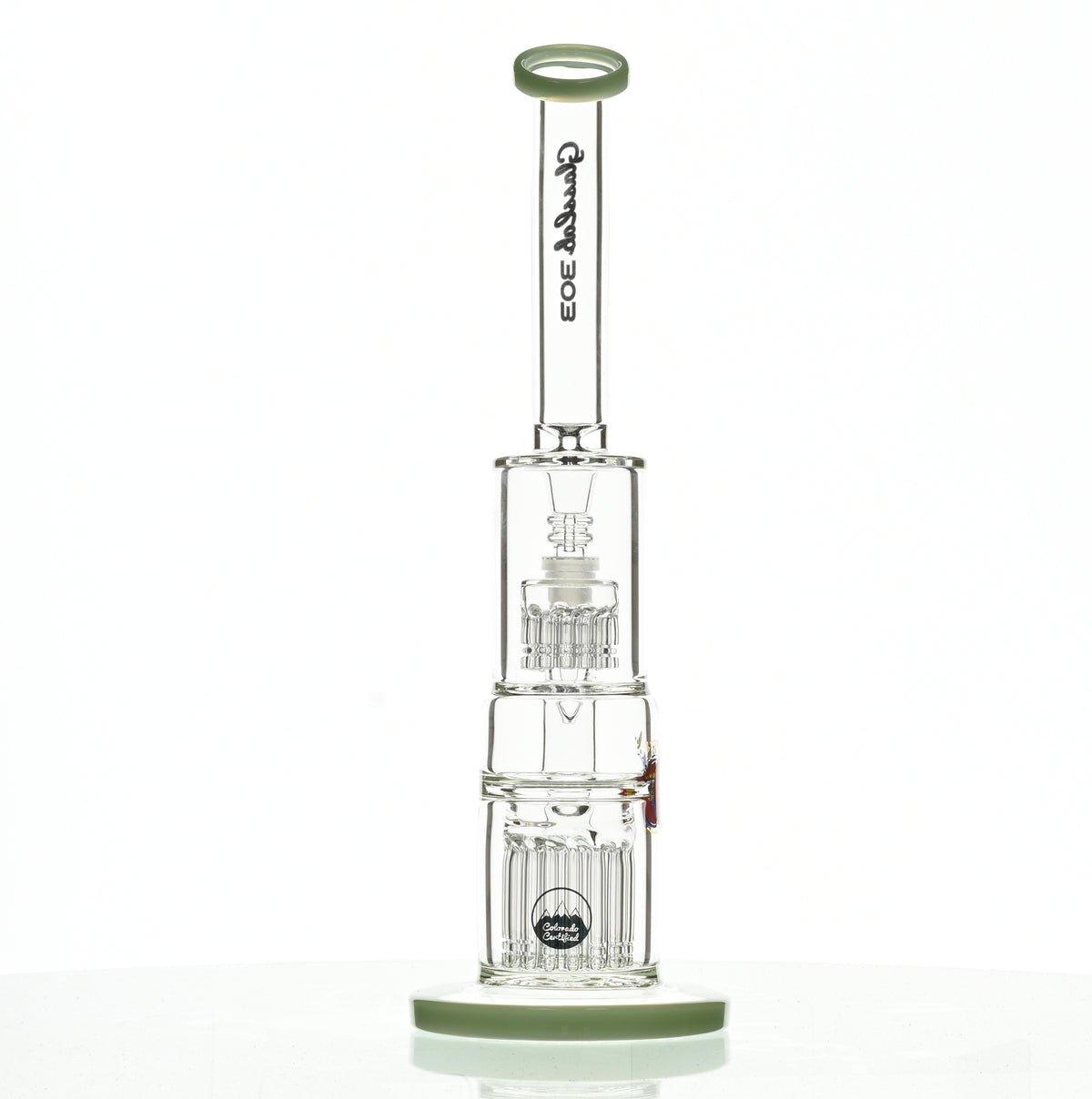 GLASSLAB 303 GLBCTR rig with light green accents showcasing craftsmanship