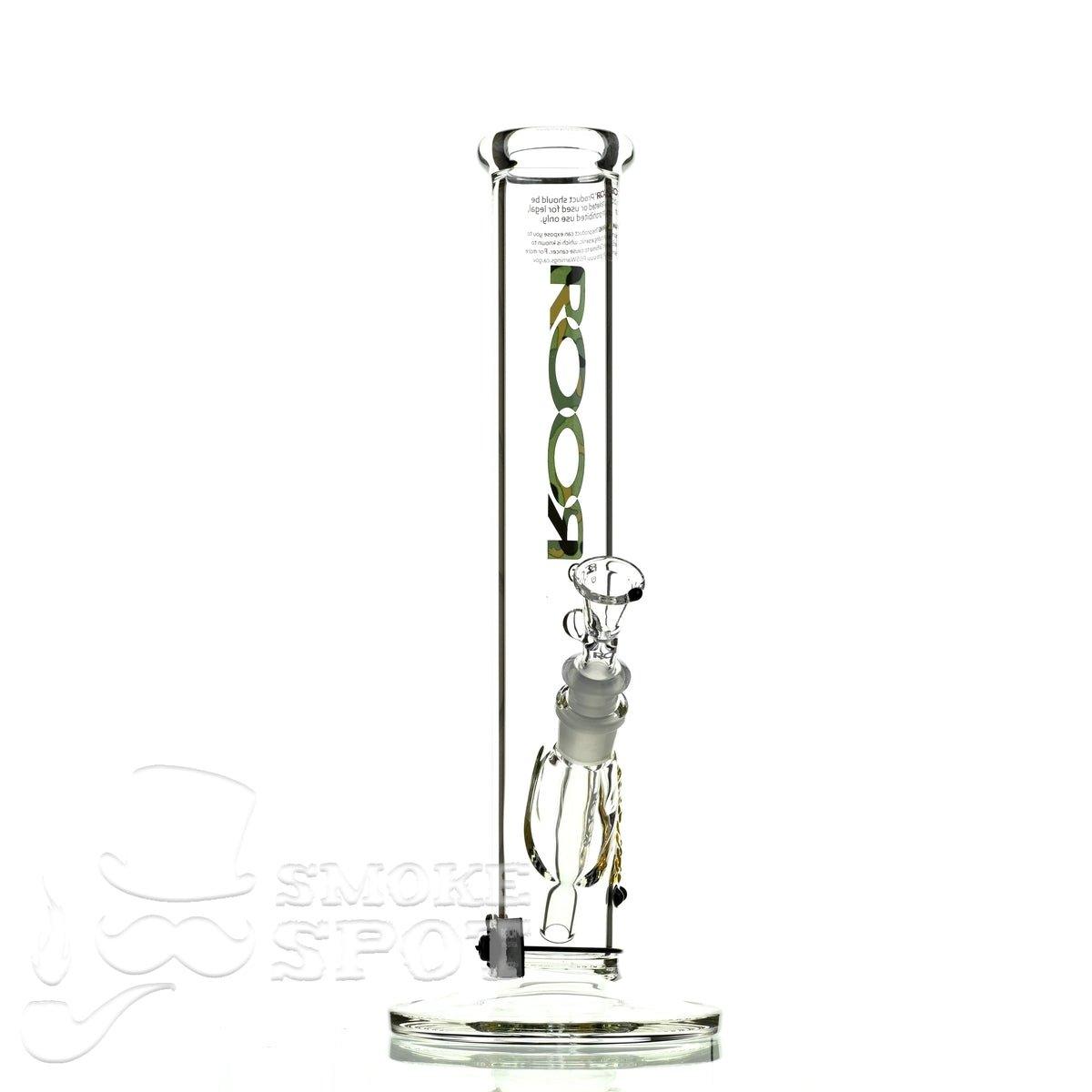 Close-up of Roor Straight Tube 14 inch P-D camo glass craftsmanship