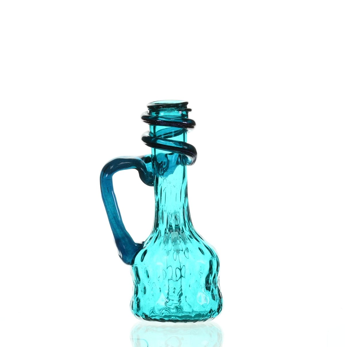 Premium glass craftsmanship of SPECIAL K GLASS Soft Glass Small Cookie Handle #138