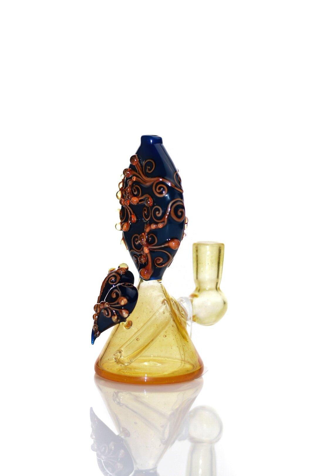 Side view of Lyric CD glass rig by SSV - Smoke Spot