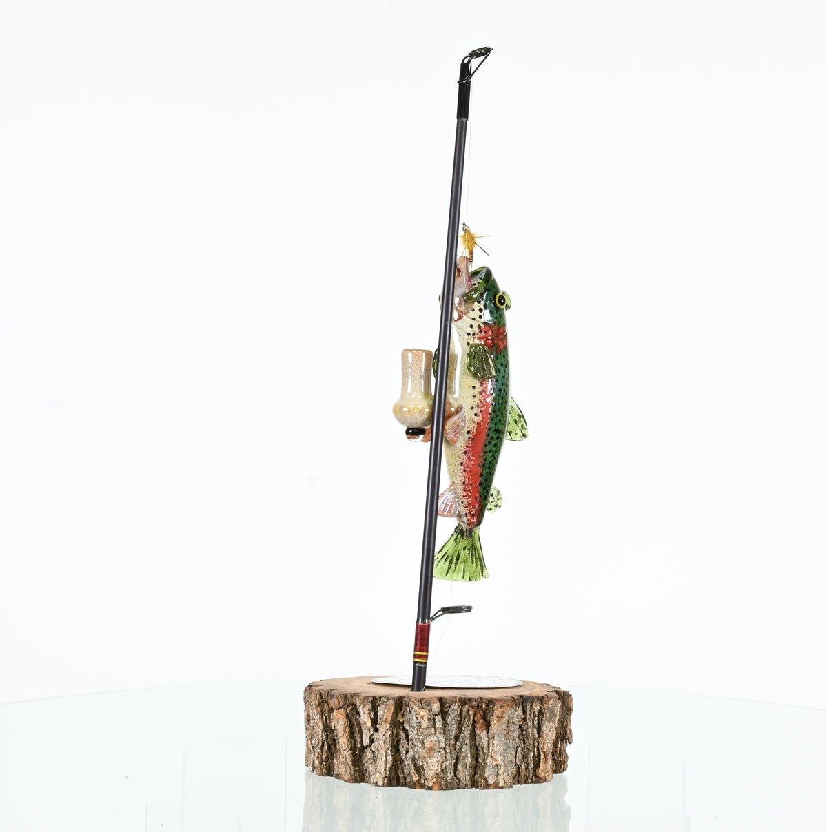 TRAPPER STUDIO RAINBOW TROUT RIG W/STAND & SIGNED PELICAN
